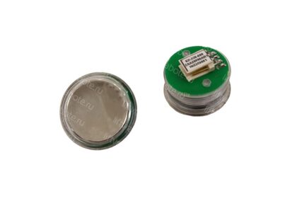 КЛ-220-060 ZAA25090AR1 OTIS Кнопка (MCS220, RL полированная, круговая красная индикация; разъем АМР) LVR130281-1